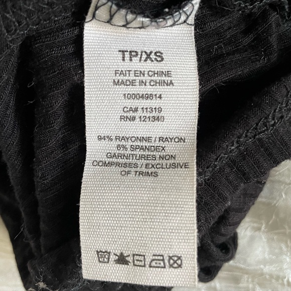 Garage black ribbed The V Ruched Tee - Picture 8 of 8